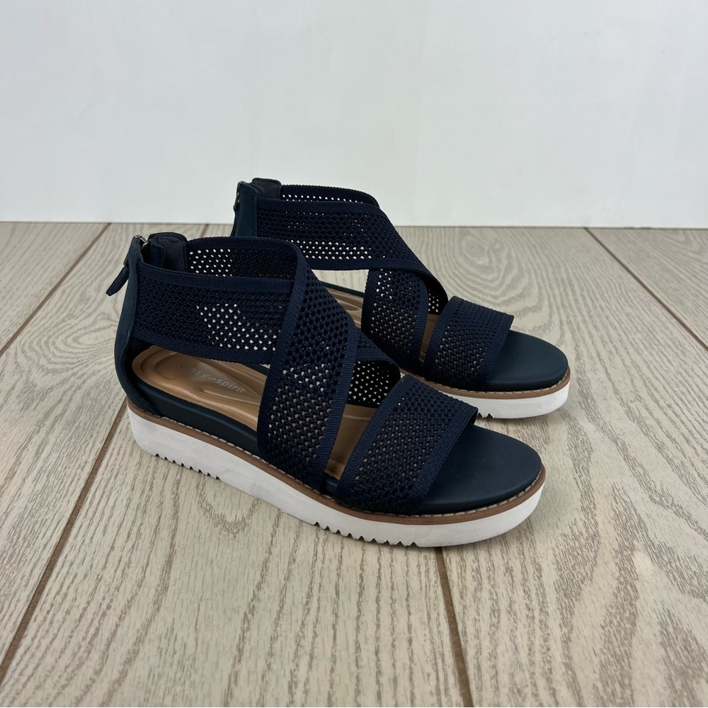 Easy Spirit Women's Wander Lightweight Strappy Sandals 5.5M Dark Blue $79